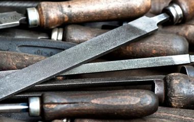 Правильный выбор напильника для обработки разных металлов Правильный выбор напильника для обработки разных металлов