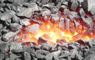 Использование каменного угля вместо кокса в кузнечном горне Использование каменного угля вместо кокса в кузнечном горне