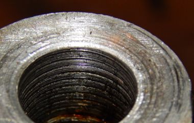 Ремонт сорванной резьбы: нарезка следующего размера