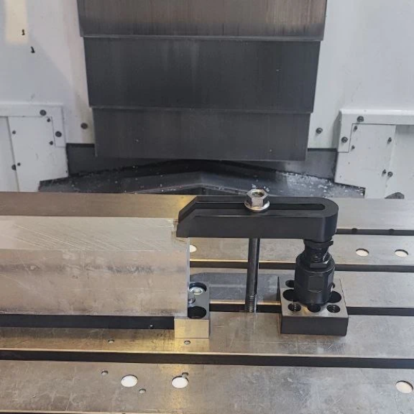 СО1.3-12.200 U-образный прижим