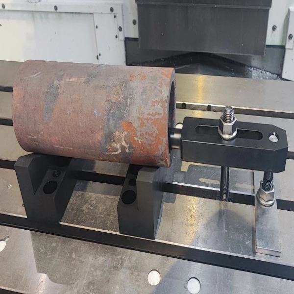 СП1.4-600-12 Многофункциональный V-блок левый