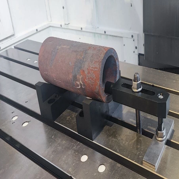 СП1.4-600-12 Многофункциональный V-блок левый